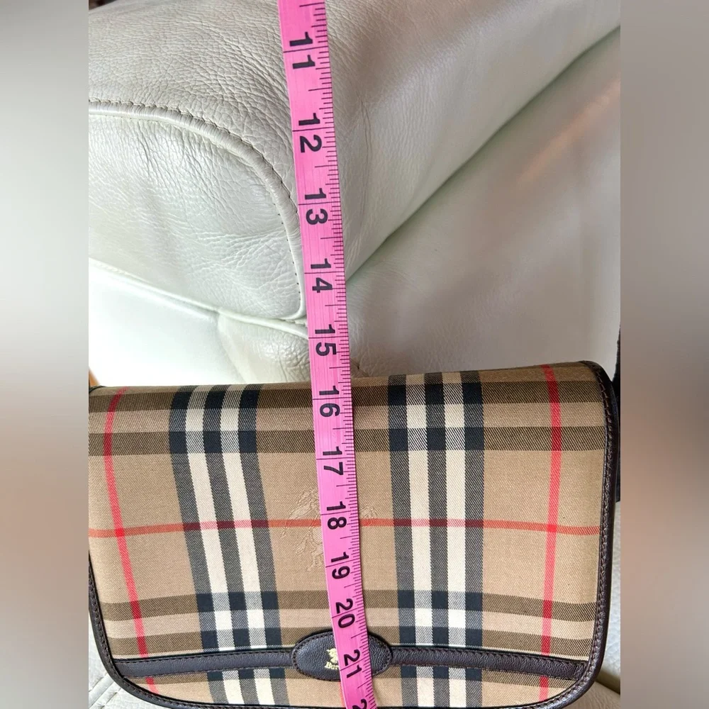 Burberry Nova Check Crossbody Vintage Bag - Picture 15 of 15